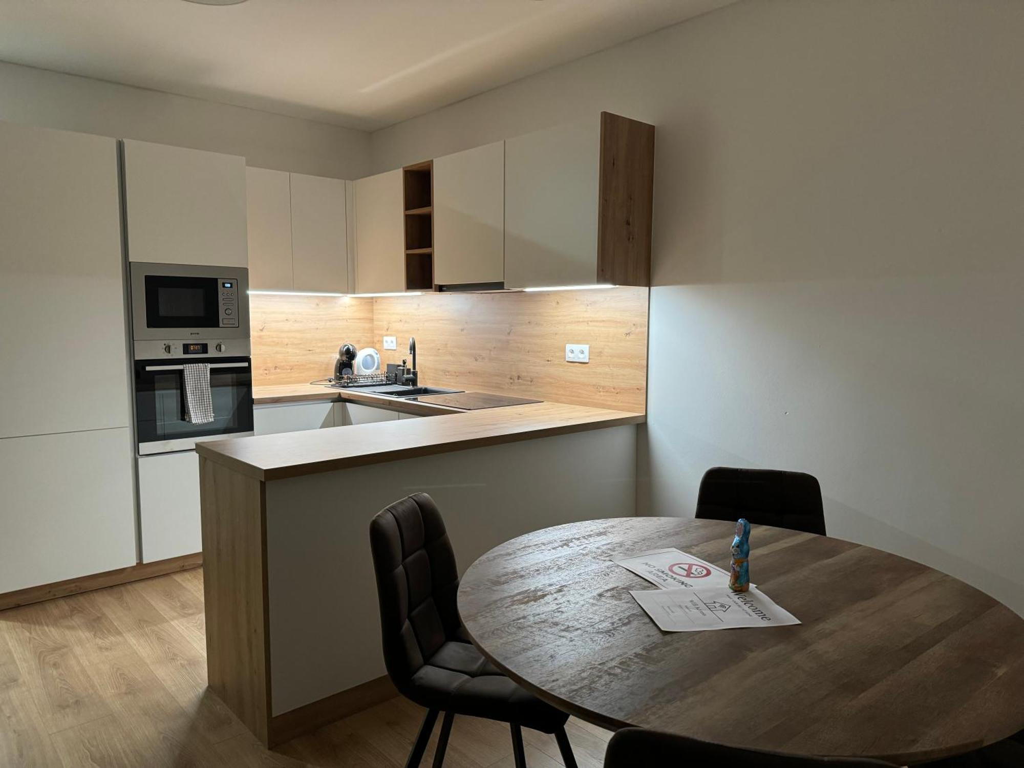 33 Apartments Orechová Potôň Kültér fotó